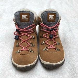 Sorel Out 'N About Conquest boots